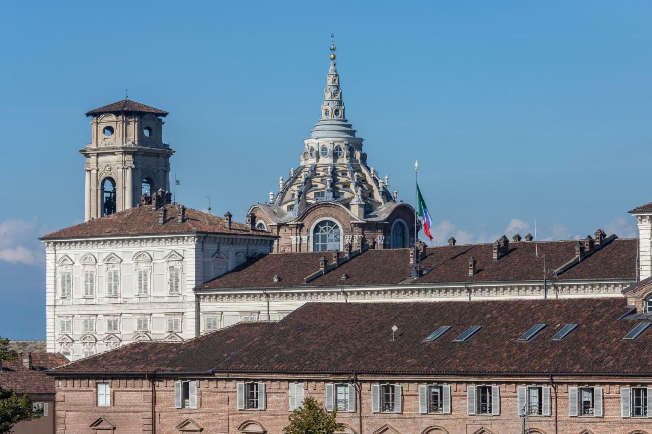 Апартаменти Mansarda In Piazza Castello Турин Екстер'єр фото